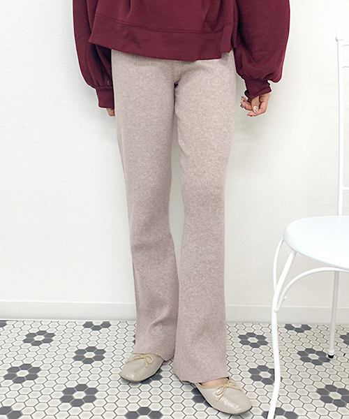 apres jour(アプレジュール)の「リブニットパンツ【ZOZOTOWN限定アイテム】(その他パンツ・レディース・ブラック/ダークブラウン/モカ/ライトベージュ・フリー)」の4枚目の写真