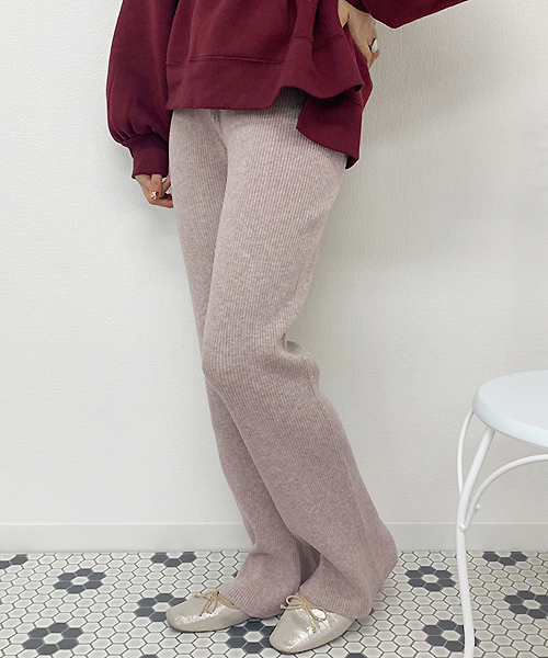 apres jour(アプレジュール)の「リブニットパンツ【ZOZOTOWN限定アイテム】(その他パンツ・レディース・ブラック/ダークブラウン/モカ/ライトベージュ・フリー)」の21枚目の写真