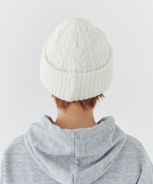 Lee（リー）の「【Lee】CABLE WATCH CAP ACRYLIC / 【リー】ケーブル　ワッチキャップ　アクリル　オーバーライド（ニットキャップ/ビーニー・メンズ・ホワイト/ブラック/ネイビー/グレー/ピンク/イエロー/ワイン/モスグリーン・57~59cm）」の11枚目の写真