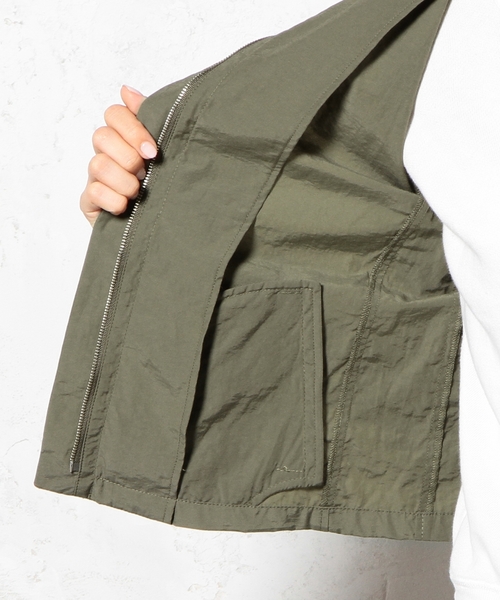 green label relaxing（グリーンレーベルリラクシング）の「GT HandWashable ダンプブルゾン ◆（ブルゾン・レディース・ダークグリーン/コバルトブルー・36/40/38）」の3枚目の写真