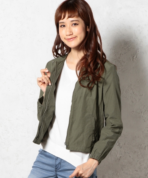 green label relaxing（グリーンレーベルリラクシング）の「GT HandWashable ダンプブルゾン ◆（ブルゾン・レディース・ダークグリーン/コバルトブルー・36/40/38）」の5枚目の写真