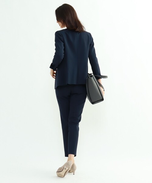 【良品】 INDIVI パンツ セットアップ スーツ ネイビー INDIVI（インディヴィ）の「「L」【マシンウォッシュ】トリアセ