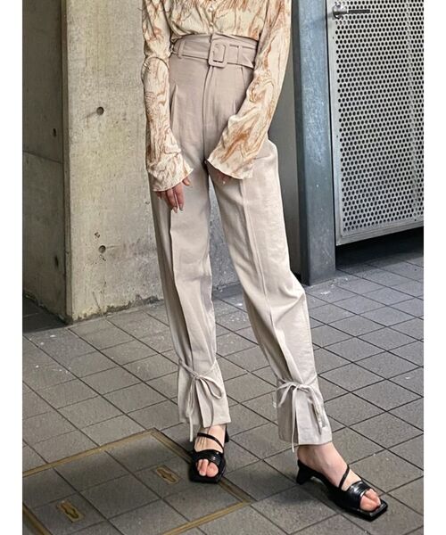 セール ヘムシェイプハイウエストパンツ その他パンツ Emoda エモダ のファッション通販 Zozotown