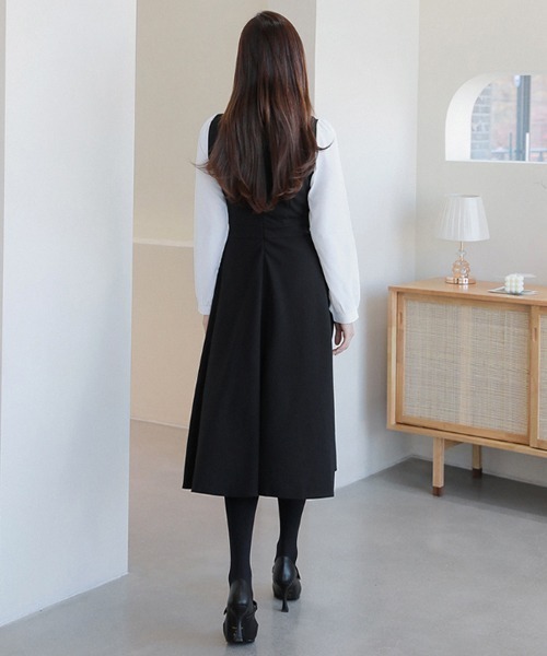 HOTPING(ホッピン)の「パールボタンフレアワンピース(ワンピース・レディース・ブラック・FREE)」の3枚目の写真