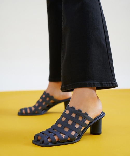 CHARLES & KEITH（チャールズ & キース）の「グログラン ウーブンミュール / Grossgrain Woven Mules（サンダル・レディース・ブルー/ブラック/パープル・23cm/25.5cm/25cm/23.5cm/24.5cm/22.5cm/22cm）」の10枚目の写真