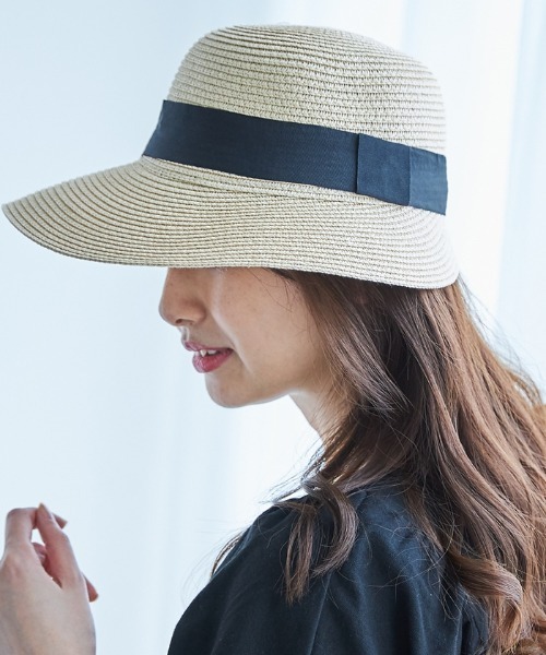 Cookie Chocolate（クッキーチョコレート）の「フロントつば広ストローハット（ハット・レディース・ブラック/ライトベージュ・FREE）」の2枚目の写真