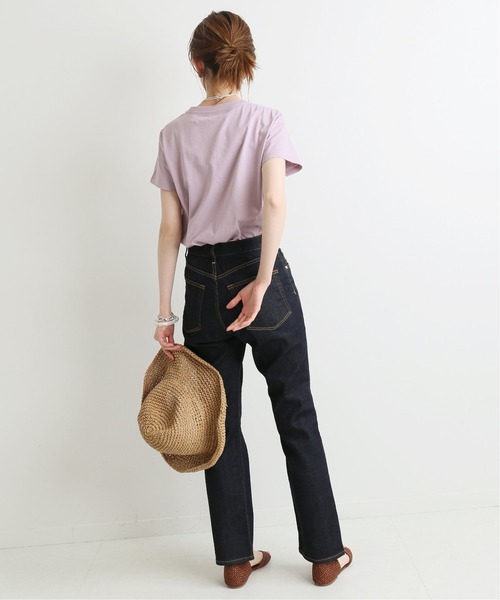 IENA（イエナ）の「サマーデニムスリムセミフレアパンツ◆（デニムパンツ・レディース・ネイビー/ブルー系その他・38/36/34/40）」の7枚目の写真