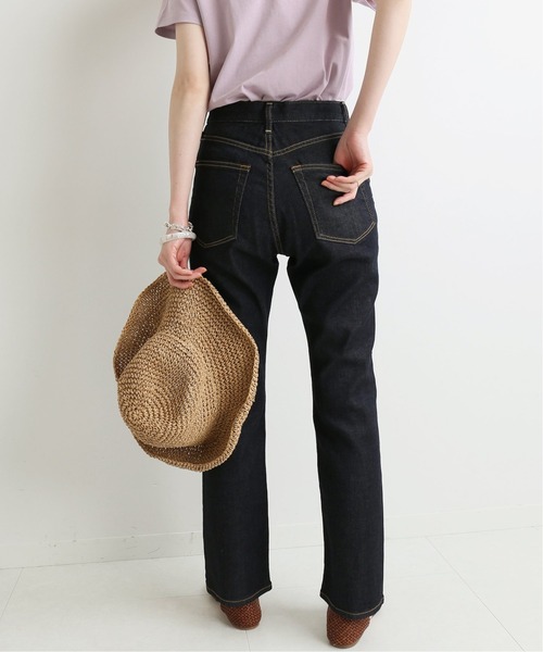 IENA（イエナ）の「サマーデニムスリムセミフレアパンツ◆（デニムパンツ・レディース・ネイビー/ブルー系その他・38/36/34/40）」の15枚目の写真