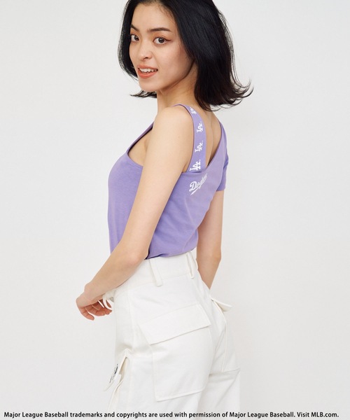 BACK TO THE FIELD（バック トゥー ザ フィールド）の「【MLB】ワンショルダー2Wayロゴストラップトップス（Tシャツ/カットソー・レディース・ブラック/パープル/イエロー・FREE）」の20枚目の写真