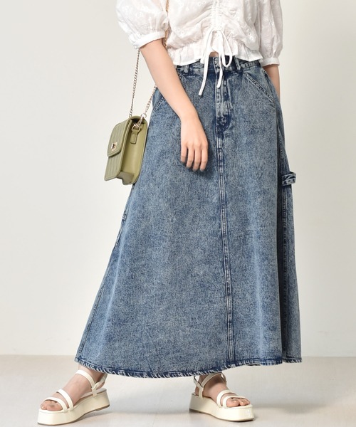 ems excite（エムズエキサイト）の「ペインターフレアスカート（スカート・レディース・ブラック/アイボリー/ケミカルウォッシュ/オレンジ・FREE）」の4枚目の写真