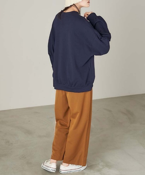 Chaco closet（チャコ クローゼット）の「"COLOMBIA"カレッジロゴ風ビッグシルエットスウェット（スウェット・レディース・ベージュ/ネイビー/カーキ・FREE）」の18枚目の写真