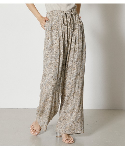 AZUL by moussy（アズールバイマウジー）の「PAISLEY PANTS