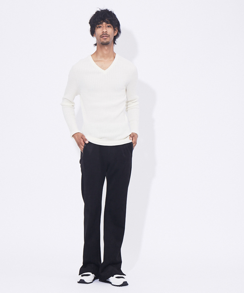 5351 POUR LES HOMMES(ゴーサンゴーイチプールオム)の「ホールガーメント Vネックニット(ニット/セーター・メンズ・ホワイト/ライトグレー/ブラック・44/46/48/50)」の7枚目の写真