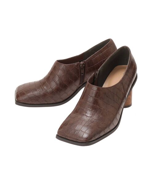 MURUA（ムルーア）の「タップブーティー（パンプス・レディース・アイボリー/ブラック/ブラウン・35/36/37）」の12枚目の写真