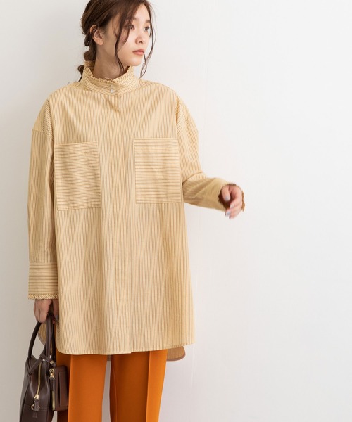 POU DOU DOU（プードゥドゥ）の「フリルスタンドカラーチュニックシャツ（シャツ/ブラウス・レディース・オフホワイト/イエロー/ブルー・3）」の3枚目の写真