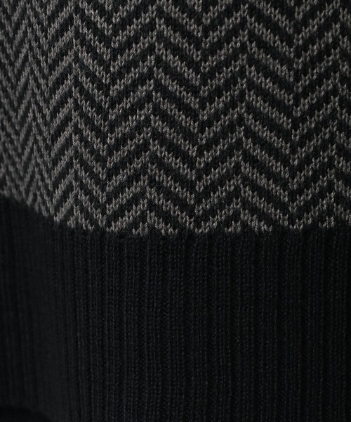 ikka（イッカ）の「サイドリボンハイネックベスト（ベスト・レディース・チャコールグレー/スカイブルー/ブラック/ベージュ・M/L）」の12枚目の写真