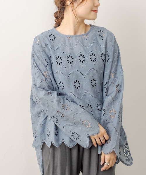 PUAL CE CIN（ピュアルセシン）の「両耳スカラップレースブラウス（シャツ/ブラウス・レディース・ブラック/ブルーグレー/グレイッシュベージュ・FREE）」の12枚目の写真