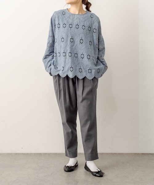 PUAL CE CIN（ピュアルセシン）の「両耳スカラップレースブラウス（シャツ/ブラウス・レディース・ブラック/ブルーグレー/グレイッシュベージュ・FREE）」の20枚目の写真