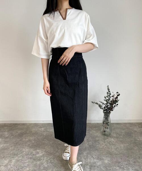 MLI'A（エムリア）の「配色キーネックカットトップス（Tシャツ/カットソー・レディース・ブラック/オフホワイト/モカ・M）」の8枚目の写真