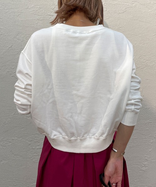 Omekashi（オメカシ）の「TOLIGHT 別注ドローイングフラワースウェット（スウェット・レディース・ホワイト/ブラック・FREE）」の6枚目の写真