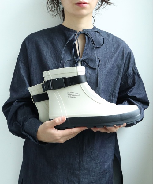 bulle de savon(ビュルデサボン)の「moon star MARKE(レインシューズ・レディース・ホワイト/ブラック・23.0cm/24.0cm/25.0cm)」の6枚目の写真