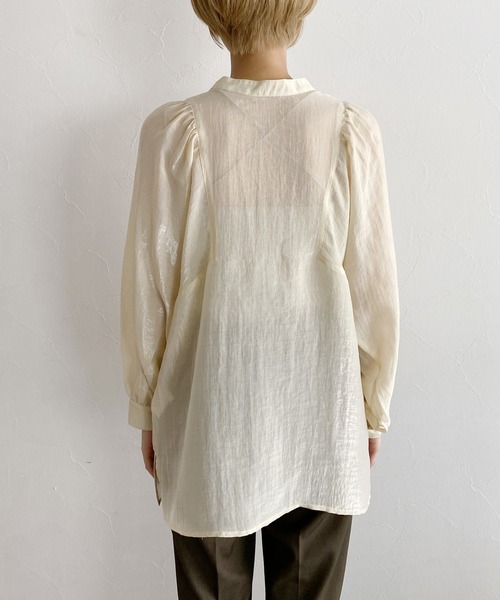 mysty woman（ミスティウーマン）の「シャイニー2WAYチュニックブラウス 219398（シャツ/ブラウス・レディース・アイボリー/チャコール/ダークオレンジ・FREE）」の6枚目の写真