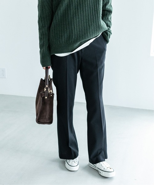 IENA(イエナ)の「T/Wフレアスリムパンツ◆(その他パンツ・レディース・チャコールグレー/ブラック/ネイビー/レッド・40/38/36/34)」の2枚目の写真