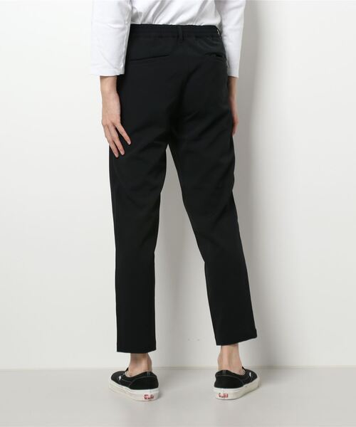 AZUL by moussy(アズールバイマウジー)の「STRETCH TAPERED PANTS/ストレッチテーパードパンツ(スラックス・メンズ・グレー系その他/ブラック/カーキ・LARGE/SMALL/MEDIUM)」の5枚目の写真