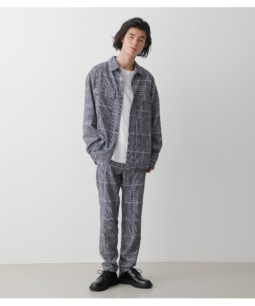 AZUL by moussy(アズールバイマウジー)の「STRETCH TAPERED PANTS/ストレッチテーパードパンツ(スラックス・メンズ・グレー系その他/ブラック/カーキ・LARGE/SMALL/MEDIUM)」の15枚目の写真