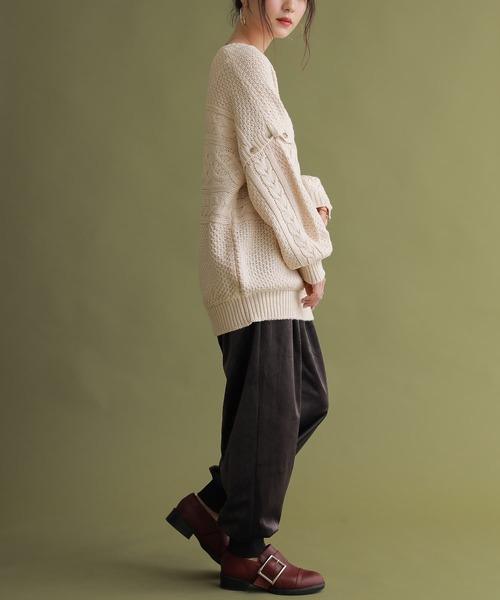 osharewalker（オシャレウォーカー）の「【廃盤】『袖丈2wayケーブルニット』（ニット/セーター・レディース・パープル/アイボリー/チャコール・FREE）」の10枚目の写真