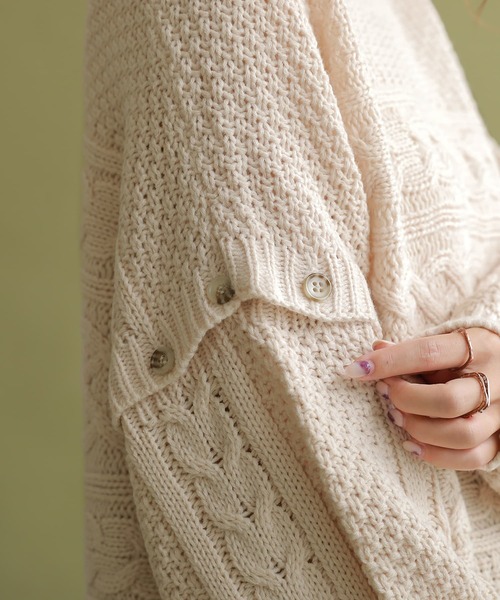 osharewalker（オシャレウォーカー）の「【廃盤】『袖丈2wayケーブルニット』（ニット/セーター・レディース・パープル/アイボリー/チャコール・FREE）」の6枚目の写真