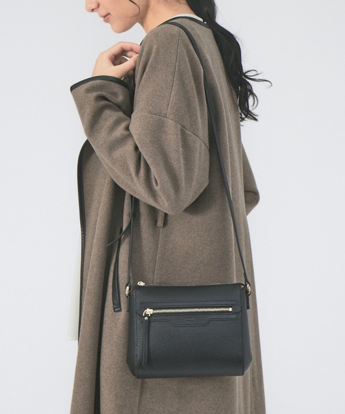 LOWELL things（ロウェル　シングス）の「●【店舗限定品】3Besties leather ミニショルダーBAG（トートバッグ・レディース・ライトブルー/ブラック/ピンク/グレイッシュベージュ・フリー）」の2枚目の写真