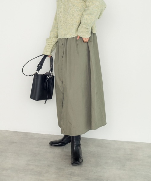 w closet(ダブルクローゼット)の「ウエストタック前開きシャツワンピース(シャツワンピース・レディース・オフホワイト/カーキ/ダークブラウン系1・FREE)」の12枚目の写真