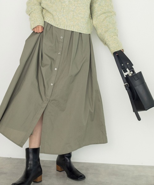 w closet(ダブルクローゼット)の「ウエストタック前開きシャツワンピース(シャツワンピース・レディース・オフホワイト/カーキ/ダークブラウン系1・FREE)」の18枚目の写真