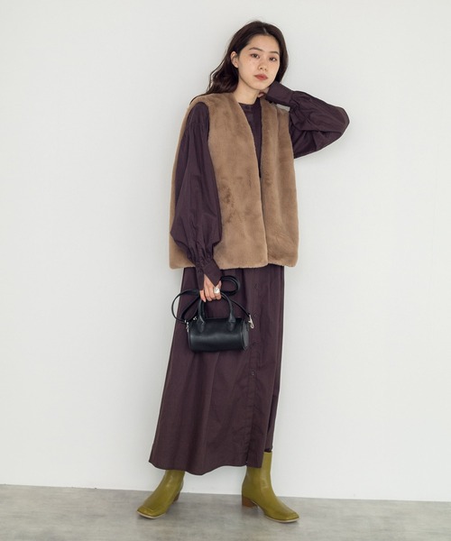 w closet(ダブルクローゼット)の「ウエストタック前開きシャツワンピース(シャツワンピース・レディース・オフホワイト/カーキ/ダークブラウン系1・FREE)」の21枚目の写真