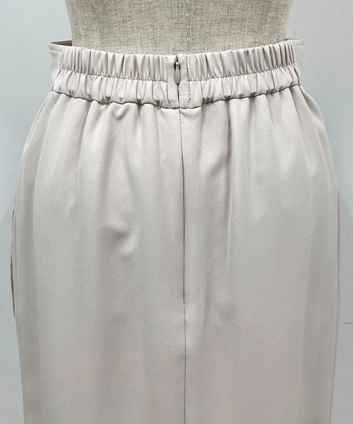 PICCIN（ピッチン）の「フロントポケットタイトスカート（スカート・レディース・ネイビー/オレンジ/グレイッシュベージュ・M）」の13枚目の写真