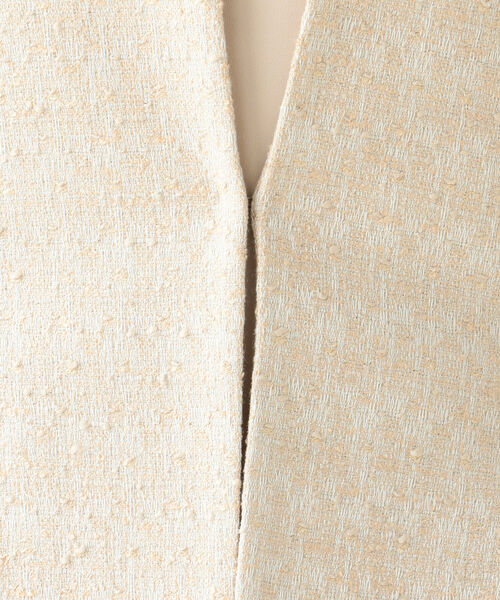 Demi-Luxe BEAMS（デミルクス ビームス）の「Demi-Luxe BEAMS / ストレッチ ツイード ジャケット 22FO（ノーカラージャケット・レディース・ベージュ/ネイビー・38/36/34/40）」の4枚目の写真
