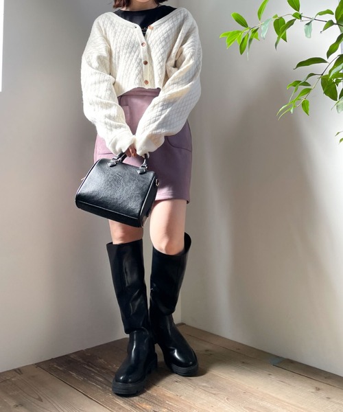 archives（アルシーヴ）の「Ｖネックショート丈カーディガン（ニット/セーター・レディース・オフホワイト/ブラウン/オリーブ/オレンジ・MEDIUM）」の5枚目の写真