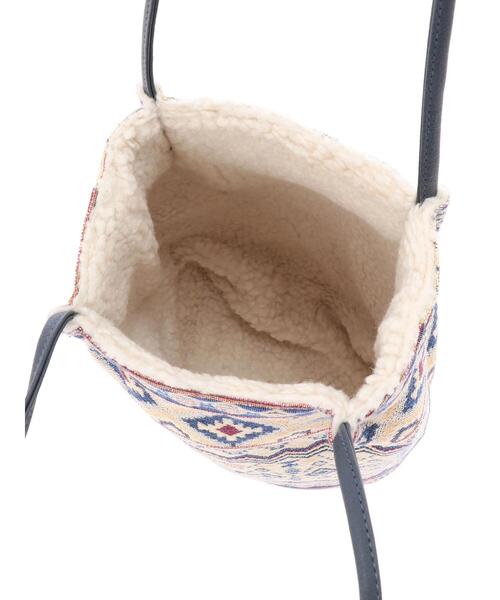 Green　Parks（グリーンパークス）の「・ボアMIXロングハンドルポーチ＊（トートバッグ・レディース・ブラック/ピンク/イエロー/ブルー・FREE）」の5枚目の写真