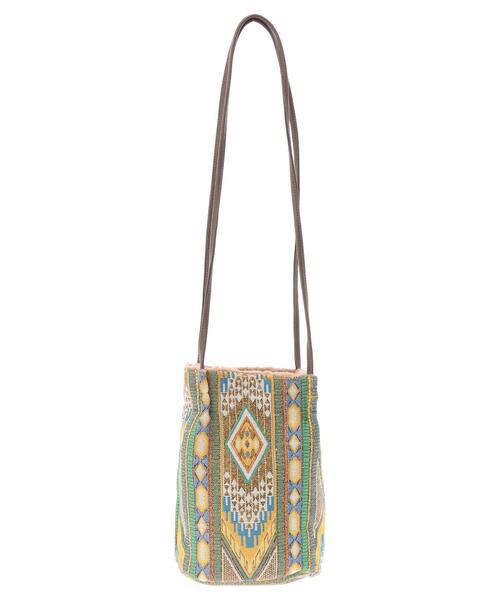 Green　Parks（グリーンパークス）の「・ボアMIXロングハンドルポーチ＊（トートバッグ・レディース・ブラック/ピンク/イエロー/ブルー・FREE）」の8枚目の写真