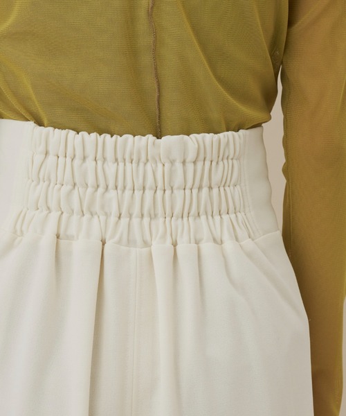 NEUNA（ヌナ）の「【さらさら素材が心地よい。】ペンシルiラインタイトロングスカート（スカート・レディース・ホワイト/ブラック/イエロー・SMALL/MEDIUM/LARGE）」の12枚目の写真