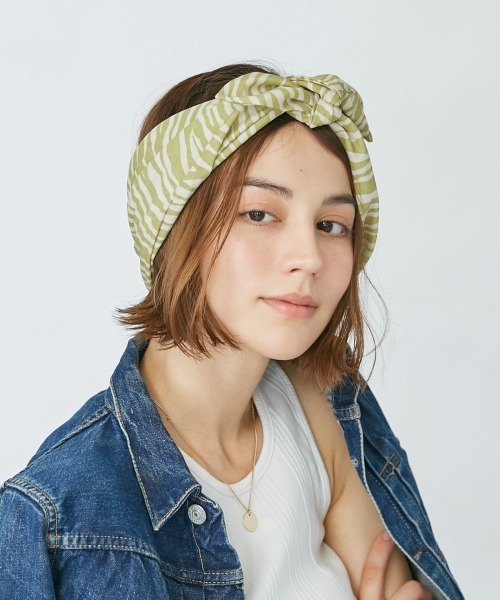 Chapeau d' O（シャポードオー）の「Chapeau d' O Front Knot Relax Turban（ヘアバンド・レディース・ブラック/ベージュ/ブルー/グリーン・FREE）」の7枚目の写真