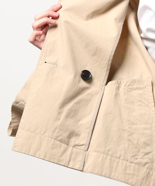 Banner Barrett（バナーバレット）の「ショートトレンチコート（トレンチコート・レディース・カーキ/ベージュ・38）」の8枚目の写真