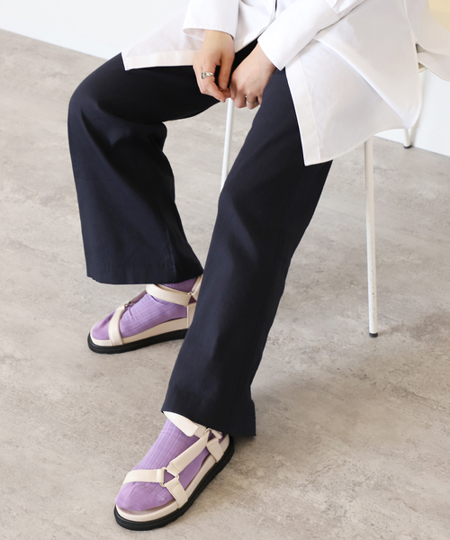 VERMEIL par iena(ヴェルメイユパーイエナ)の「【CAMINANDO/カミナンド】STRAP SOLIDES サンダル(サンダル・レディース・ホワイト/ブラック・38/35/36/37)」の11枚目の写真
