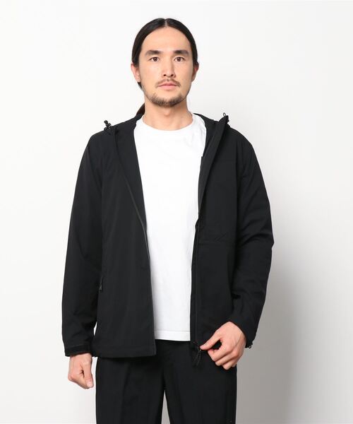 TIGORA(ティゴラ)の「ティゴラ TIGORA FIELD ストレッチジャケット(マウンテンパーカー・メンズ・ブラック/ベージュ・S/L/XL/M)」の2枚目の写真