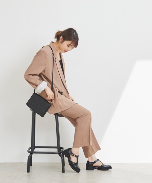 mooimooi（モーイモーイ）の「Tストラップシューズ（ドレスシューズ・レディース・ブラック/ナチュラル・S/M/L/LL）」の22枚目の写真