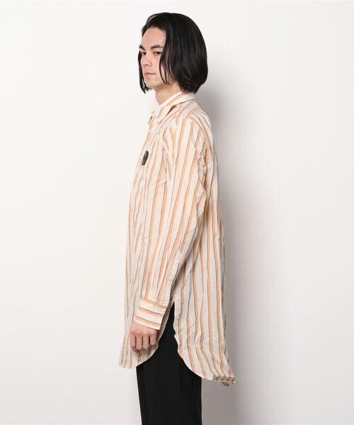 VIKTOR&ROLF（ヴィクター&ロルフ）の「VIKTOR&ROLF(ヴィクター＆ロルフ)ストライププルオーバーロングシャツ（シャツ/ブラウス・メンズ・ホワイト・46/48）」の4枚目の写真