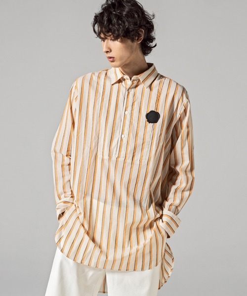 VIKTOR&ROLF（ヴィクター&ロルフ）の「VIKTOR&ROLF(ヴィクター＆ロルフ)ストライププルオーバーロングシャツ（シャツ/ブラウス・メンズ・ホワイト・46/48）」の19枚目の写真