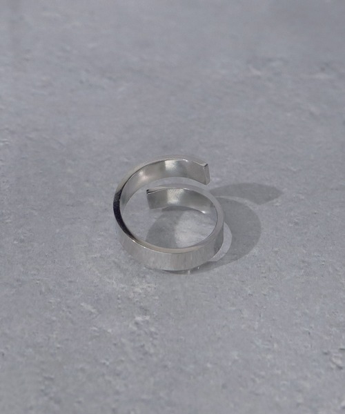 SBG(エスビー)の「SBG ステンレスデザインリング(リング・メンズ・シルバー/シルバー系その他・18号/16号/21号)」の4枚目の写真