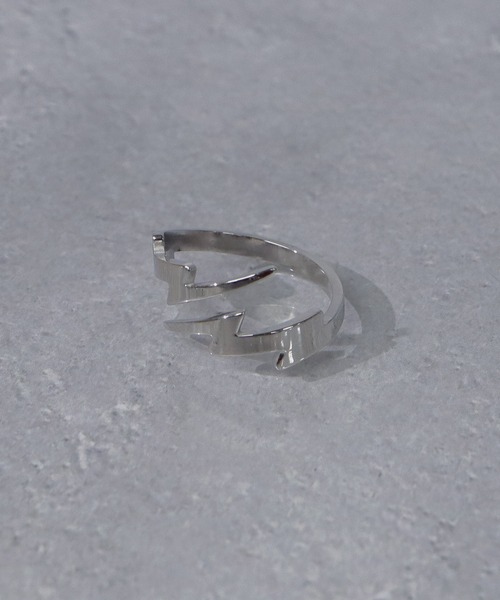 SBG(エスビー)の「SBG ステンレスデザインリング(リング・メンズ・シルバー/シルバー系その他・18号/16号/21号)」の5枚目の写真